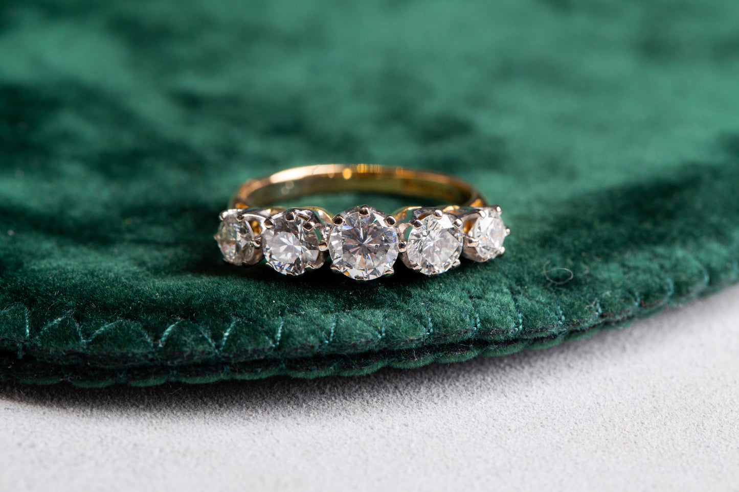 Round Brilliant Cut 5 Stone Graduated Diamond Eternity Ring