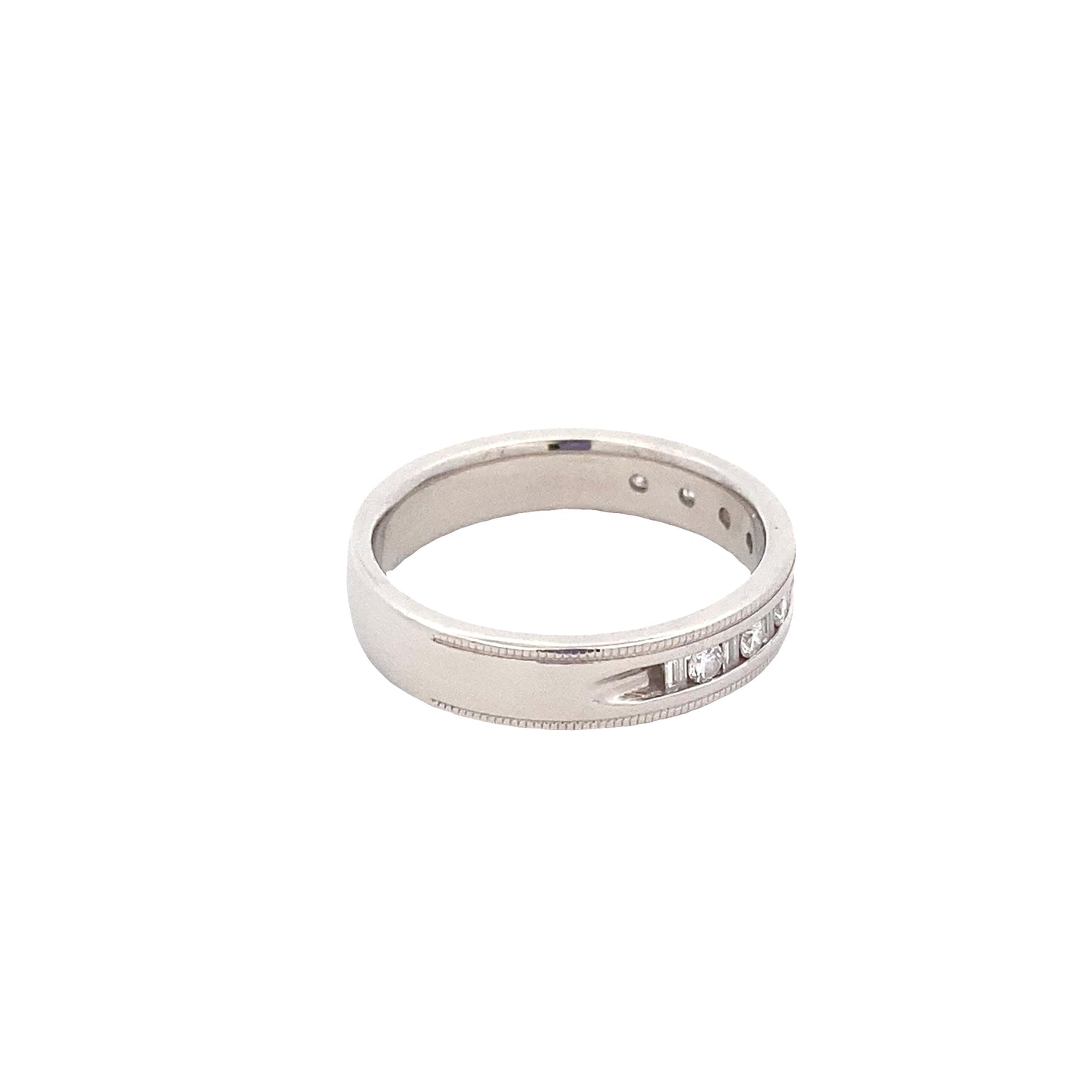 Round Brilliant and Baguette Cut Diamond Ring