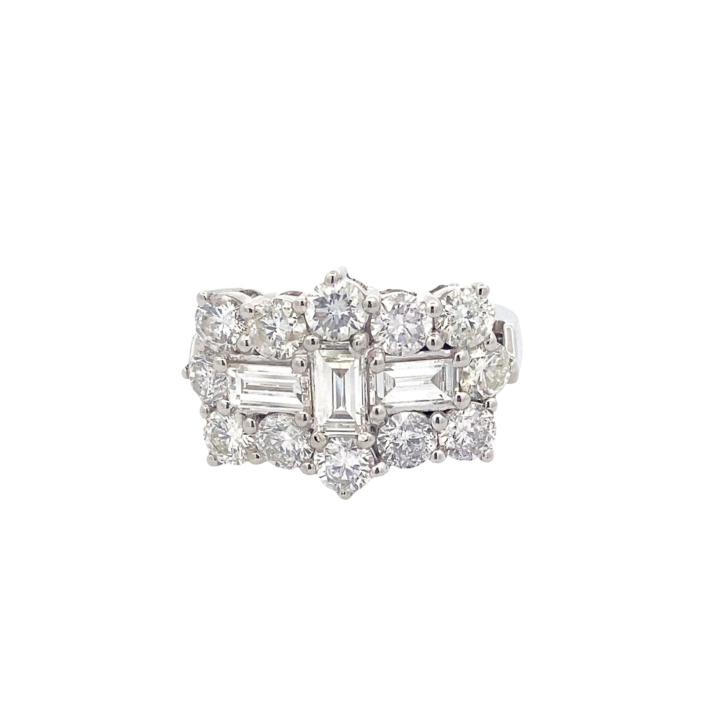 Emerald and Round Brilliant Cut Diamond Cluster Ring