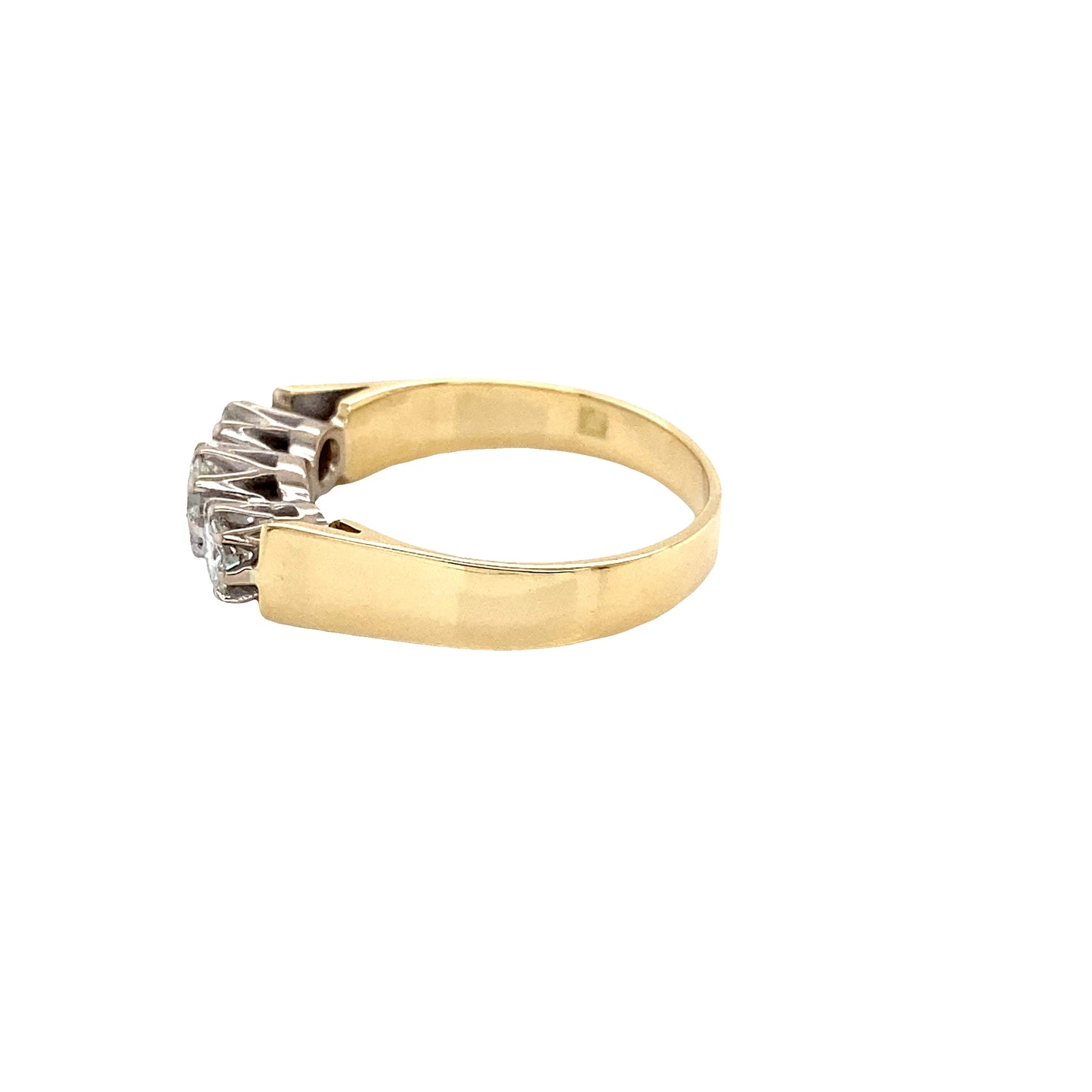 Round Brilliant Cut 3 Stone Diamond Ring