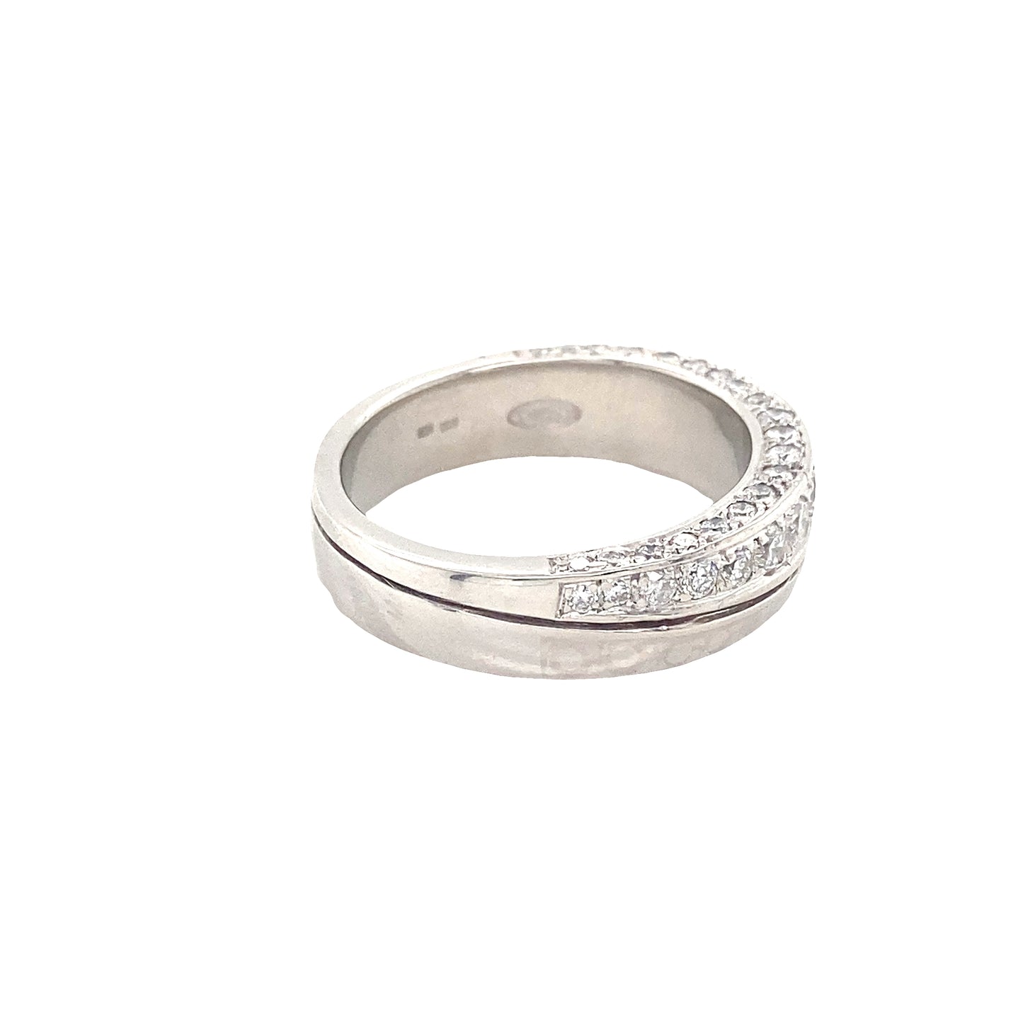 Round Brilliant Cut Graduated Diamond Eternity Ring