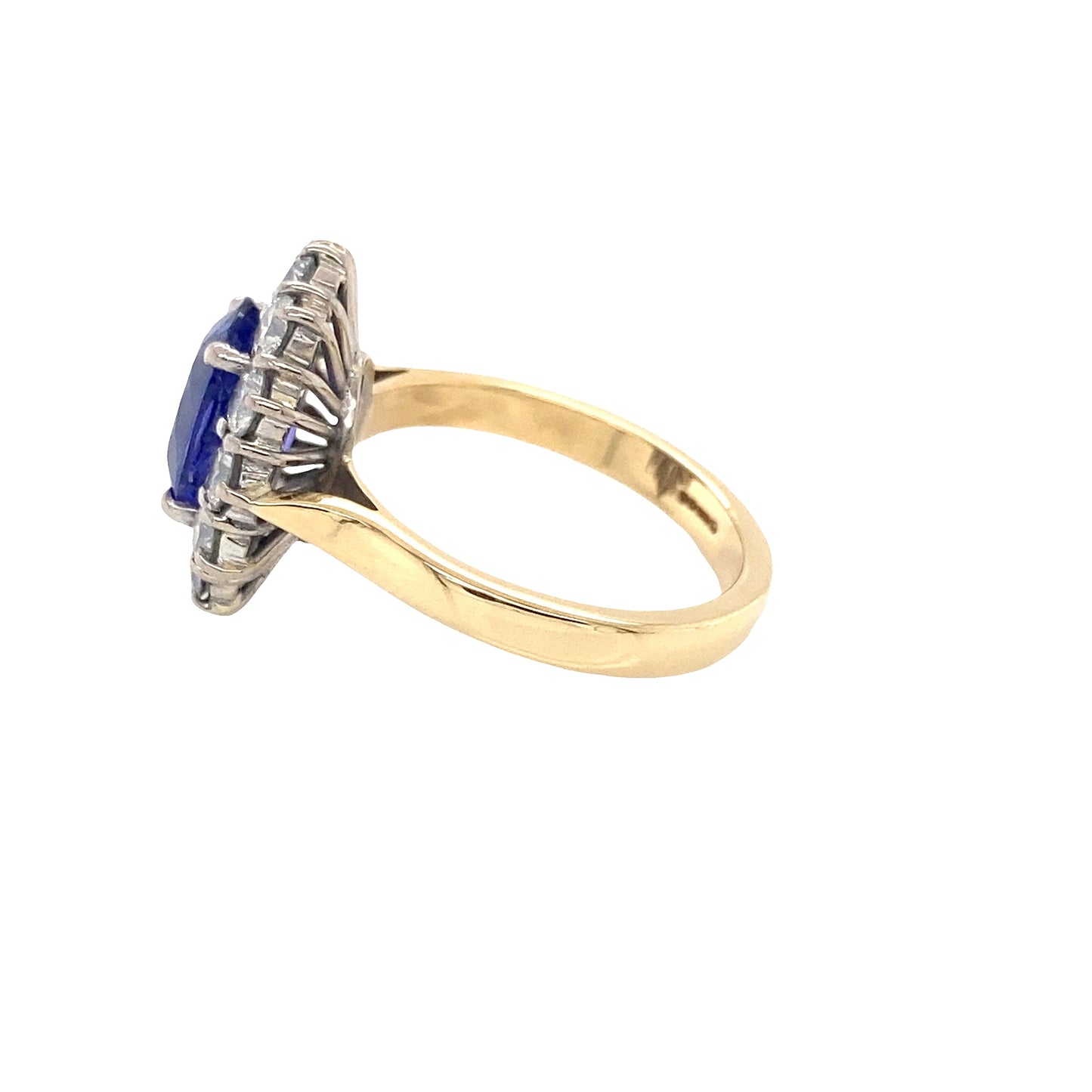 Tanzanite and Round Brilliant Cut Diamond Cluster Ring