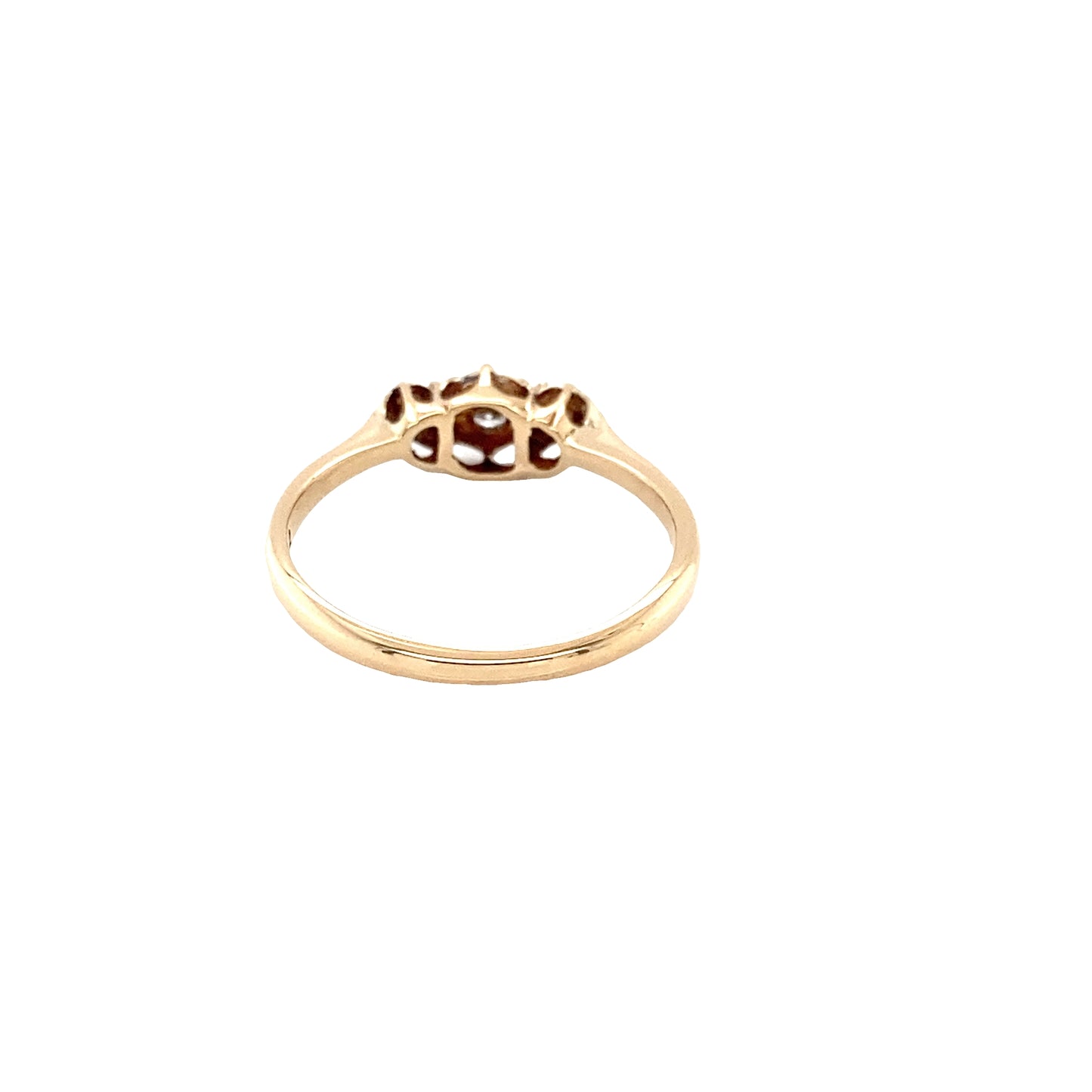 Round Brilliant Cut Illusion Set 3 Stone Diamond Ring