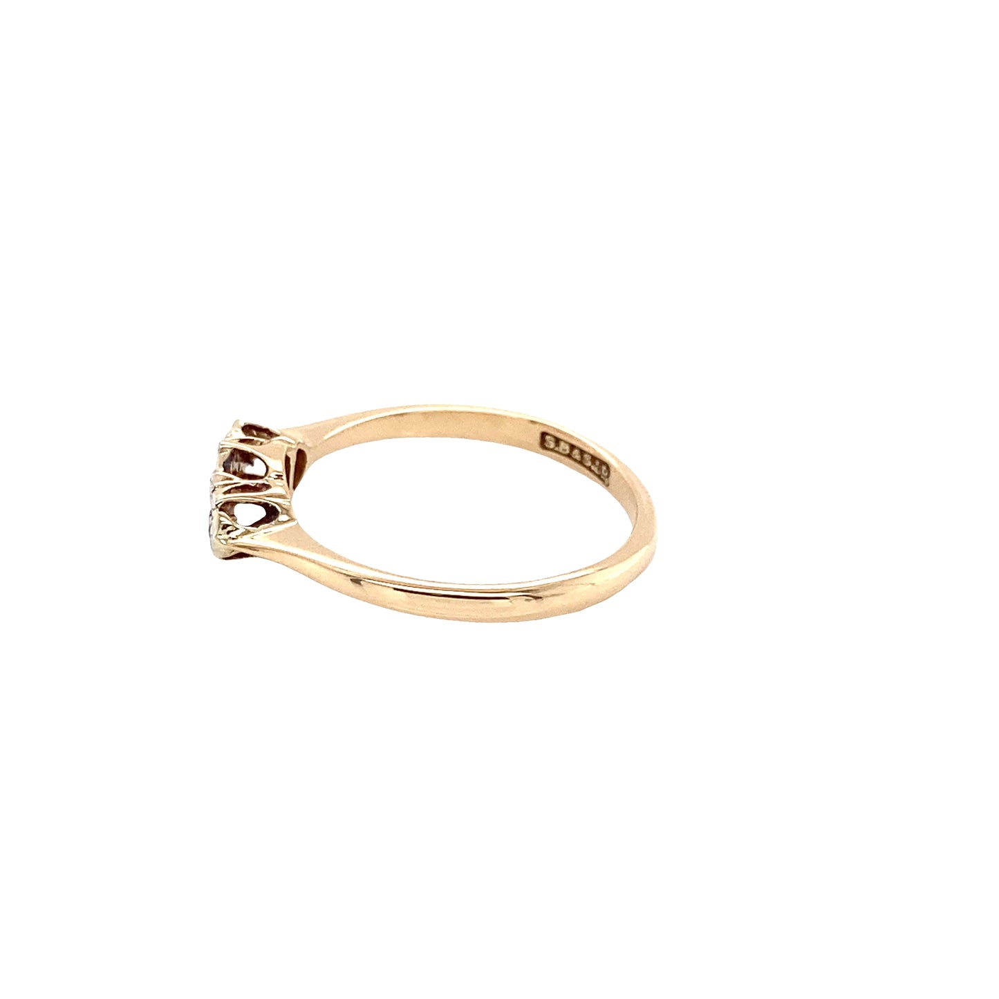 Round Brilliant Cut Illusion Set 3 Stone Diamond Ring