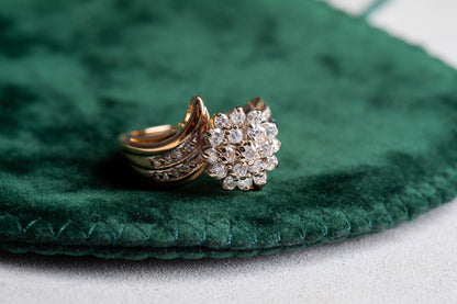 Round Brilliant Cut Diamond Cluster Style Ring