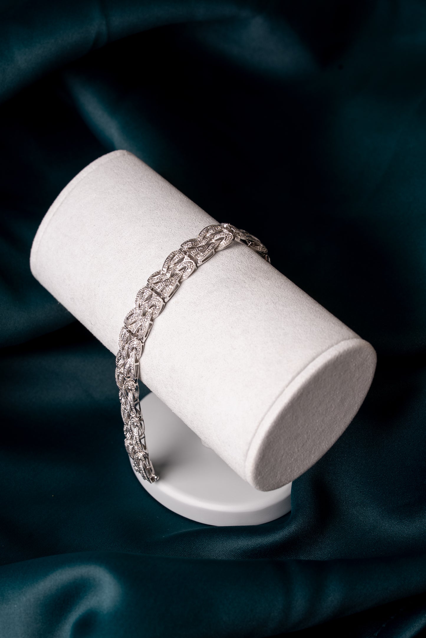 9ct White Gold, Diamond Set Bracelet
