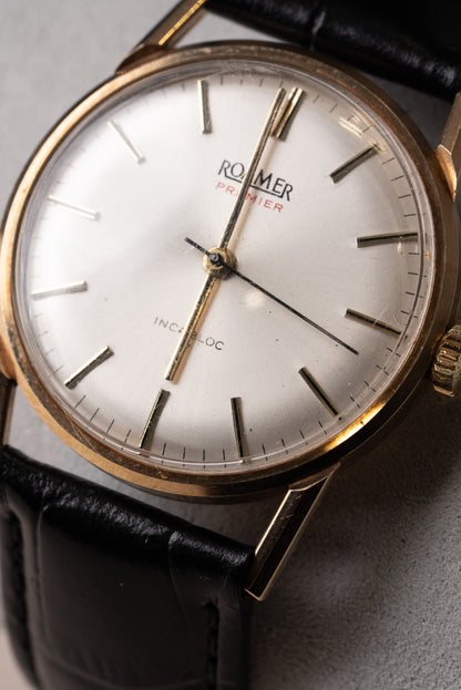 Pre-Owned 9ct Gold Roamer Premier Gents Mechanical Wrist Watch