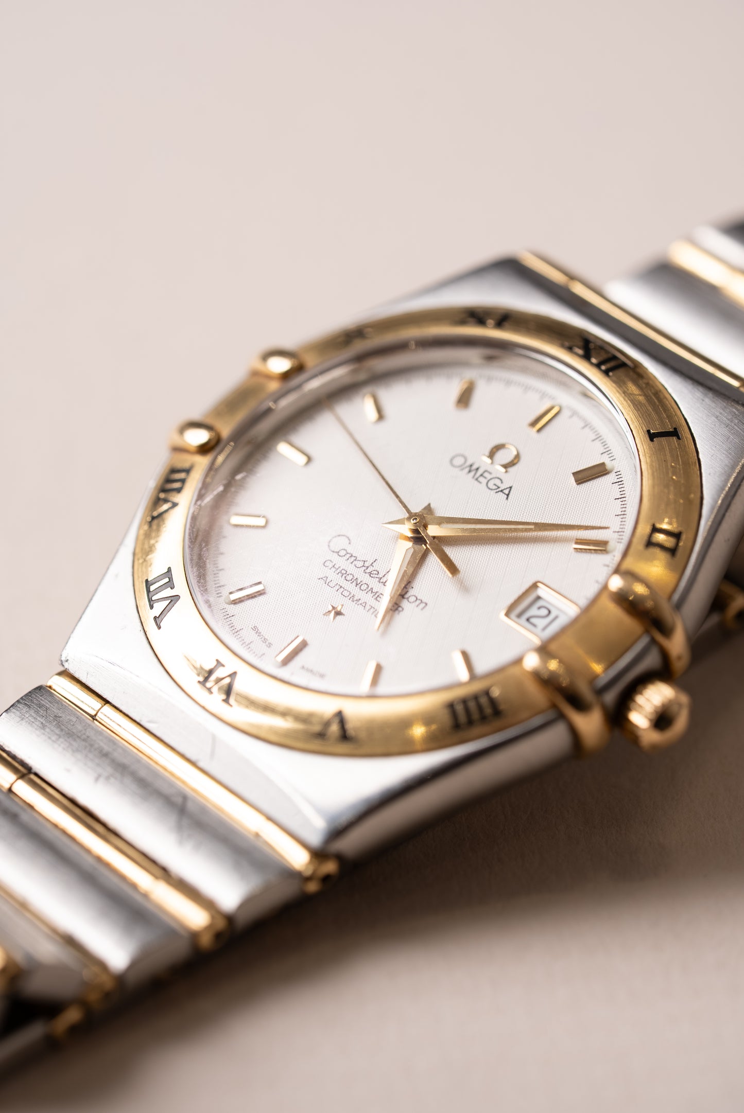 Pre-Owned Omega 2 Tone Constellation Chronometer Automatic Watch
