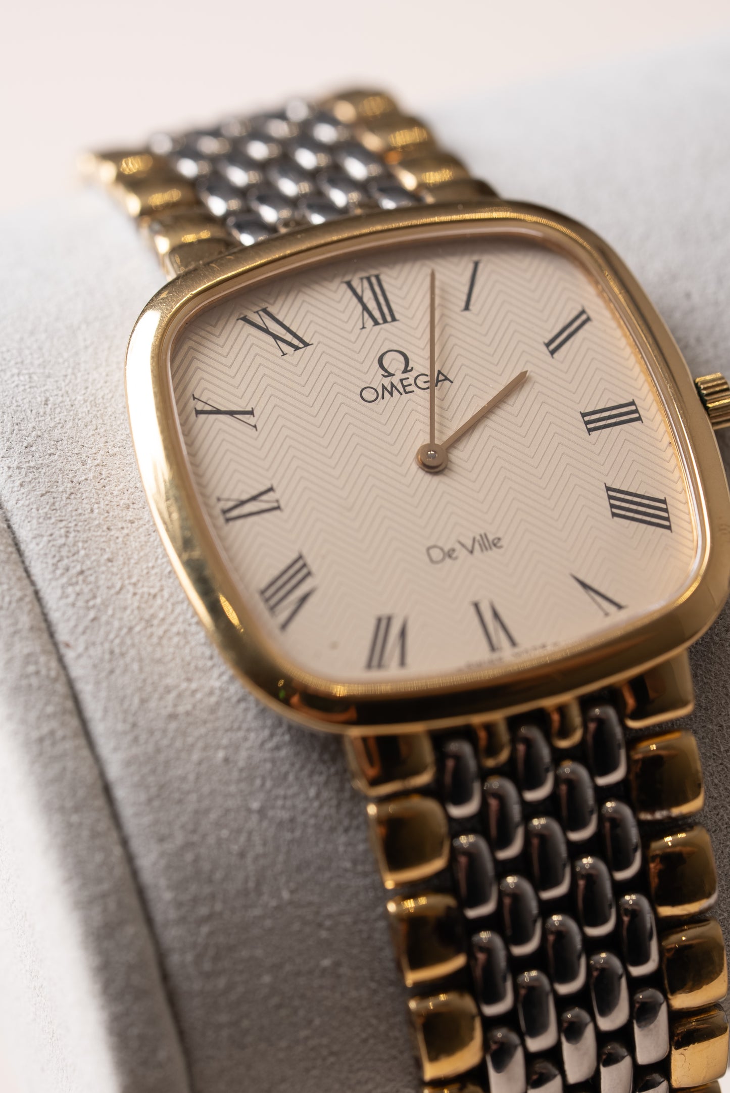 Pre-Owned Omega De Ville Quartz Watch