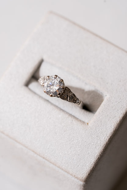 Round Brilliant Cut Diamond Solitaire with Diamond Set Shoulders Ring