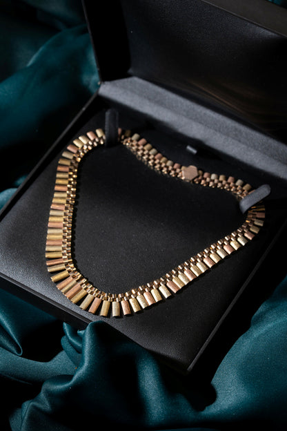 9ct 3 Tone Cleopatra Necklet - 40g