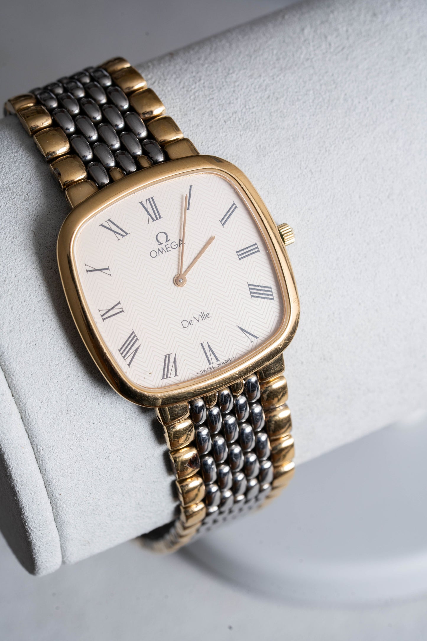Pre-Owned Omega De Ville Quartz Watch