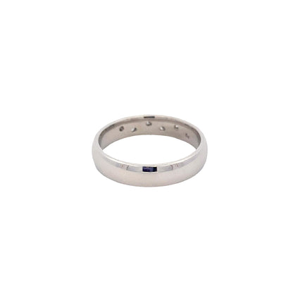 Round Brilliant Cut Diamond set wedding ring