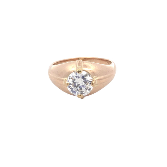 Round Brilliant Cut Diamond Solitaire Signet Ring