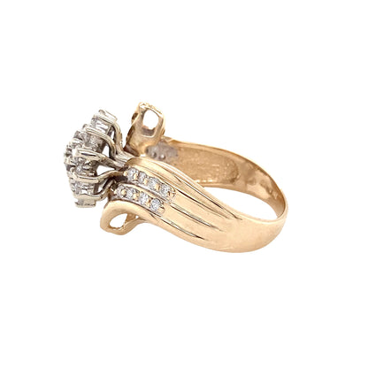 Round Brilliant Cut Diamond Cluster Style Ring