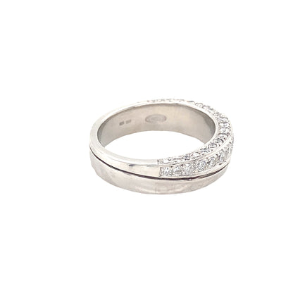 Round Brilliant Cut Graduated Diamond Eternity Ring