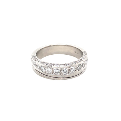 Round Brilliant Cut Graduated Diamond Eternity Ring