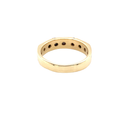 Two-Tone Round Brilliant Cut Diamond Dress Ring