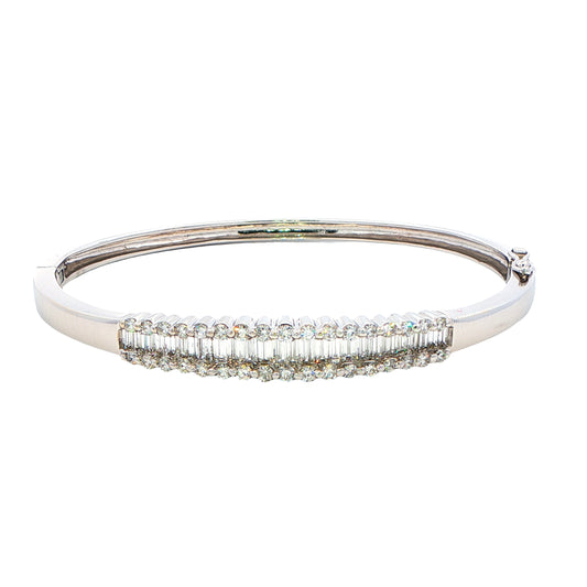 Round Brilliant Cut and Baguette Cut Diamond Set Bangle