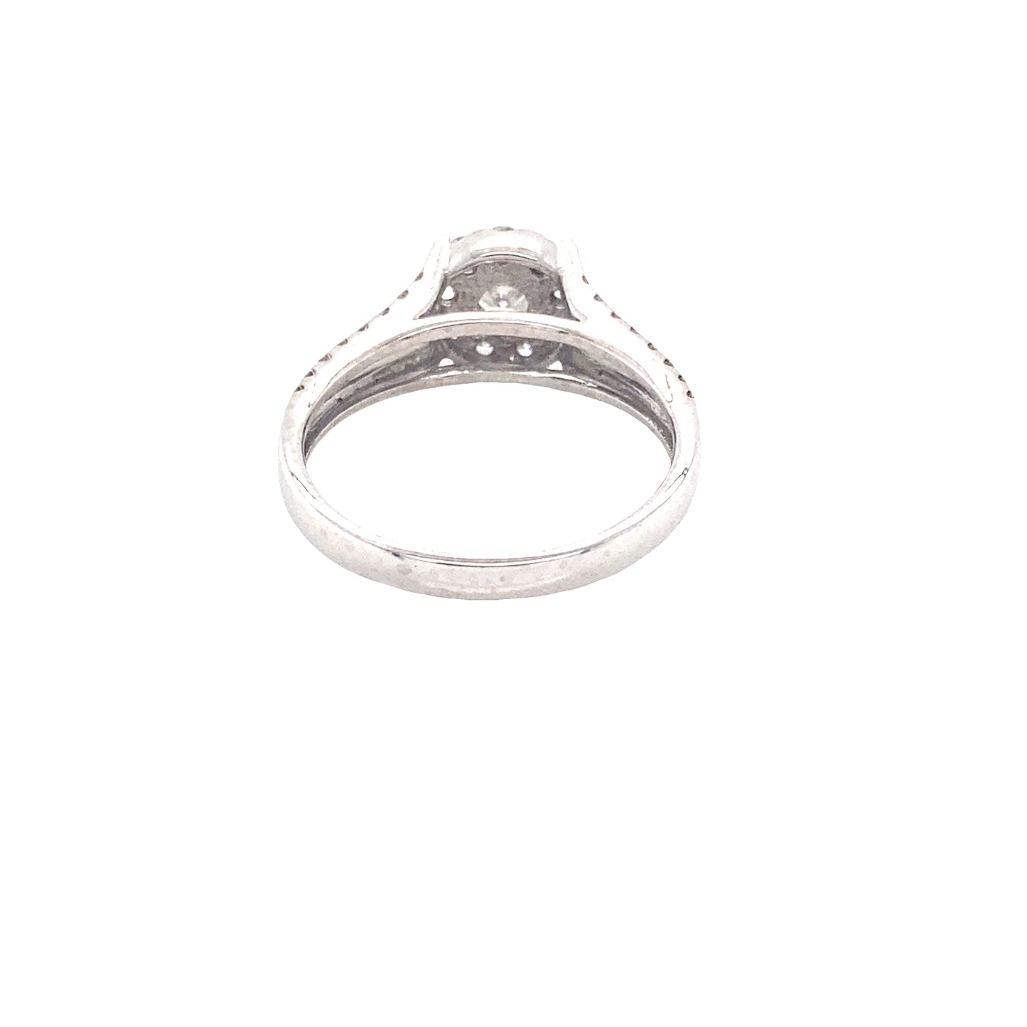 Round Brilliant Cut Diamond Cluster Ring