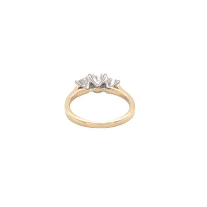 Round Brilliant Cut Diamond 3 Stone Ring