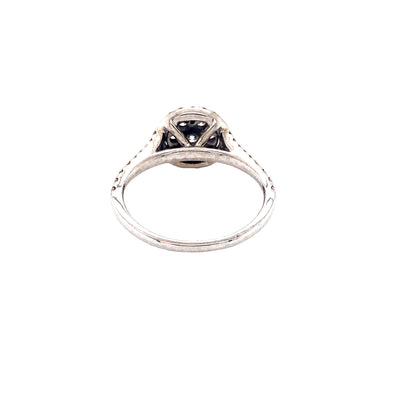 Round Brilliant Cut Diamond Cluster Ring