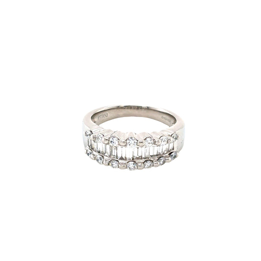 Baguette and Round Brilliant Cut Diamond Ring