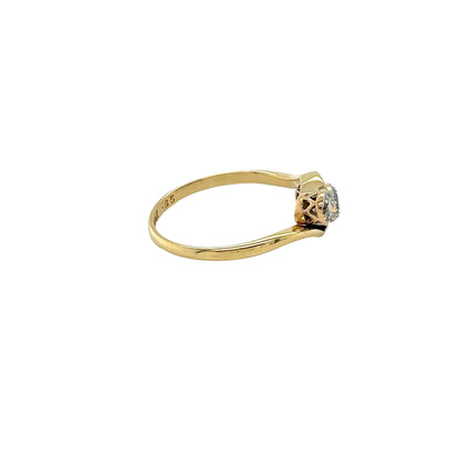 Round Brilliant Cut Diamond 3 Stone Twist Ring