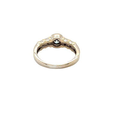 18ct White Gold and Yellow Gold, Round Brilliant Cut Diamond 5 Stone Ring