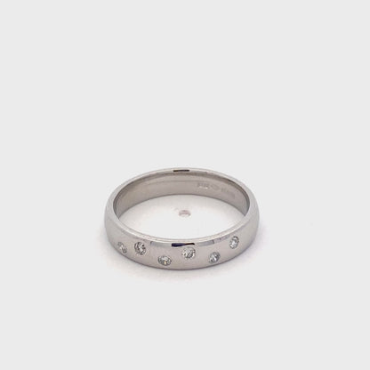 Round Brilliant Cut Diamond set wedding ring